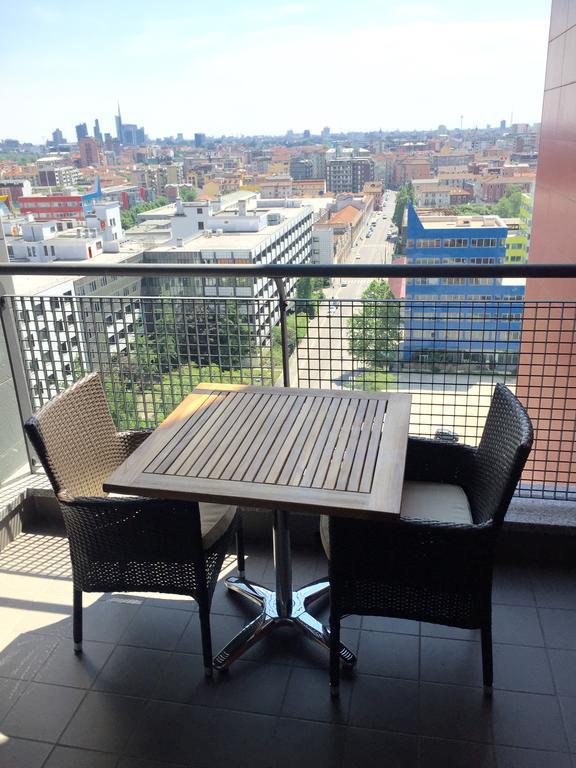 Luxury Design Politecnico Apartment Мілан Екстер'єр фото